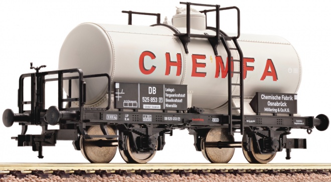 Tank car CHEMFA<br /><a href='images/pictures/Fleischmann/178807.jpg' target='_blank'>Full size image</a>
